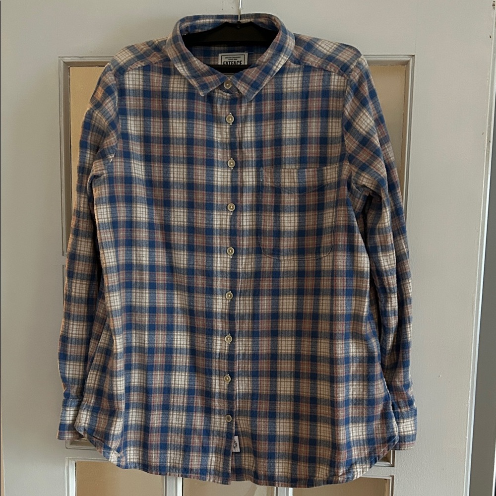 Patagonia Blue and Tan Checkered women’s Shirt